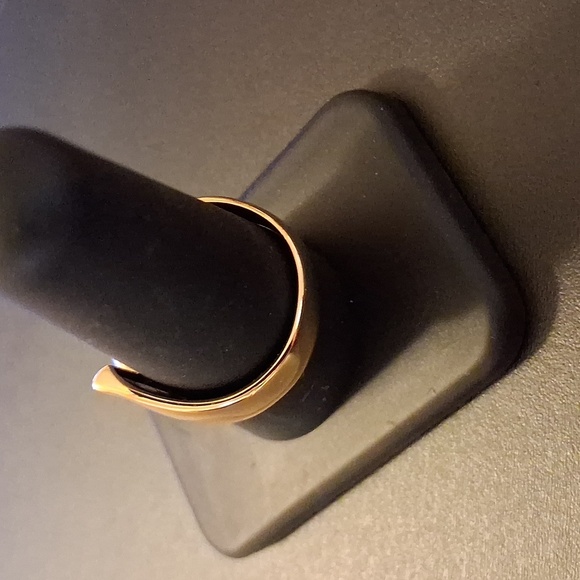 H Size 9 Statement Ring Nickle Free, Lead Free, New - Picture 4 of 4